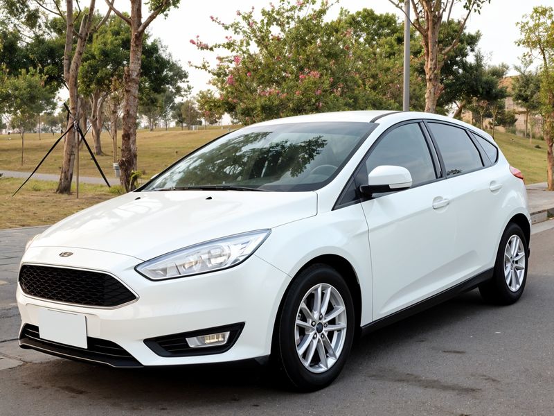 Supplier Choice Intermediate Car image 1