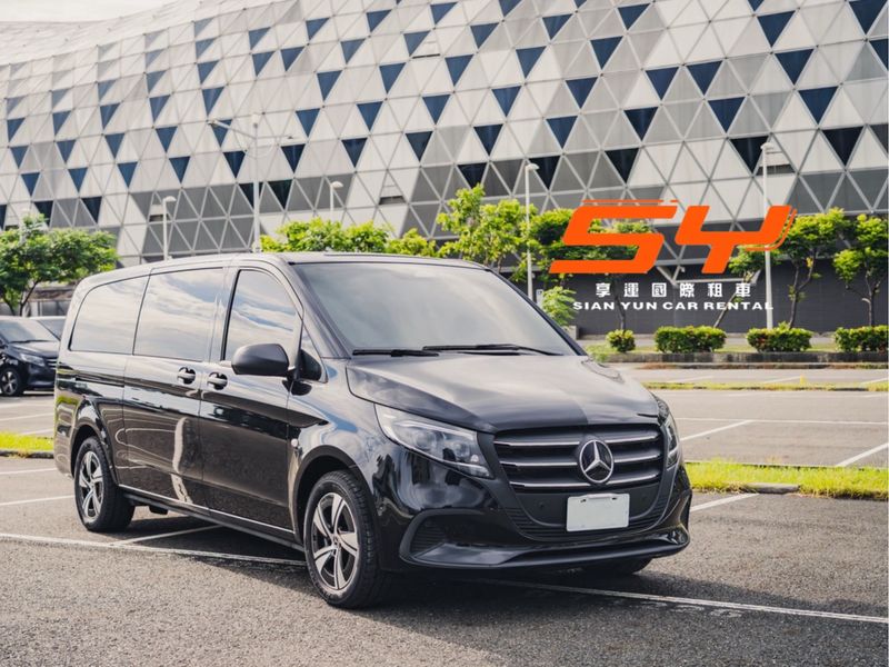 Mercedes-Benz VITO image 1