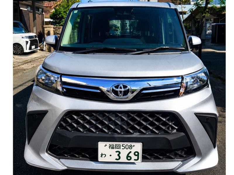 TOYOTA ROOMY image 1