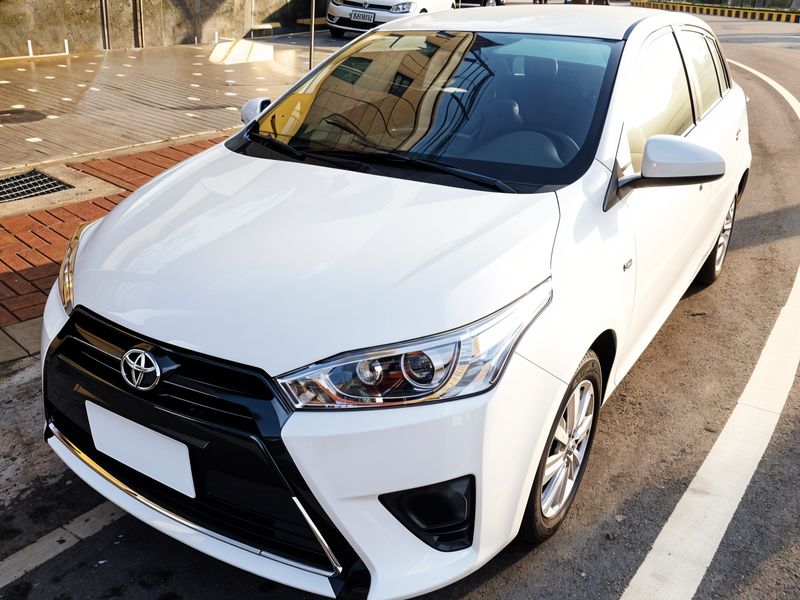 TOYOTA YARIS image 1