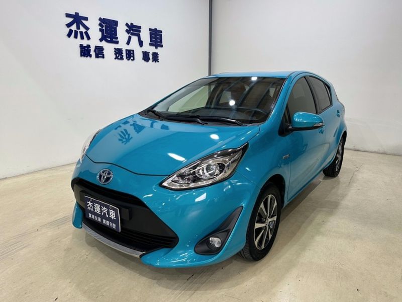 TOYOTA PRIUS image 1