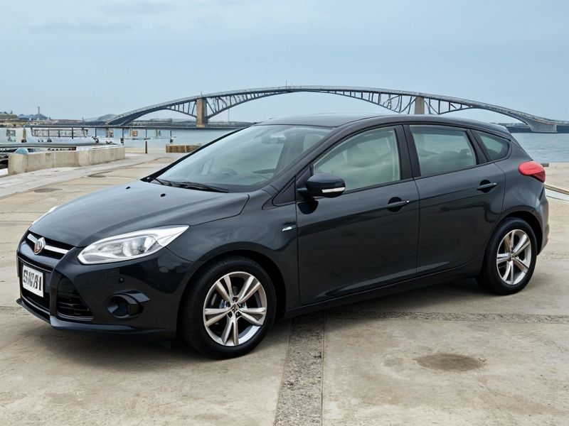 復興租車的FORDFOCUS車圖照