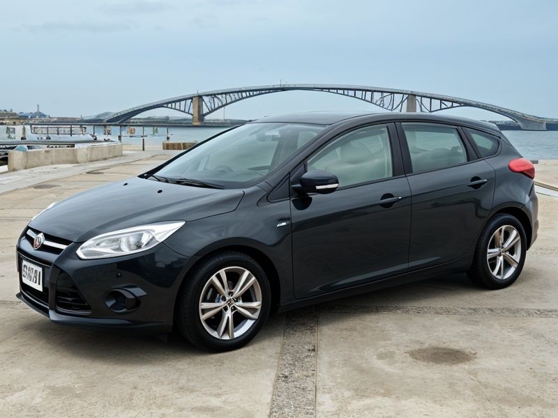 復興租車的FORDFOCUS車圖照