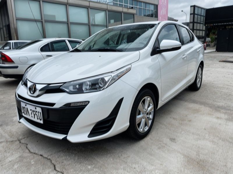 Supplier Choice Compact Car image 1