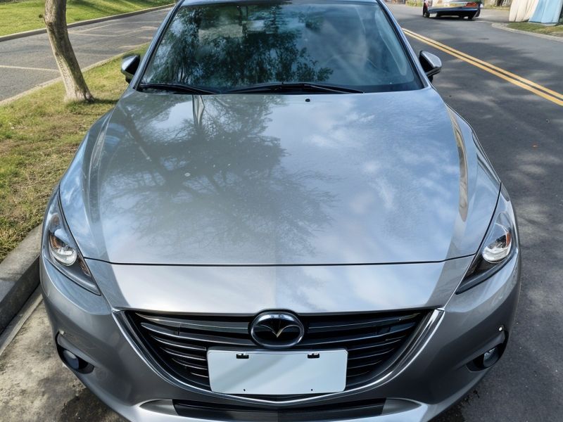 MAZDA 3 image 1