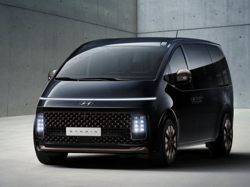 HYUNDAI STARIA image 1