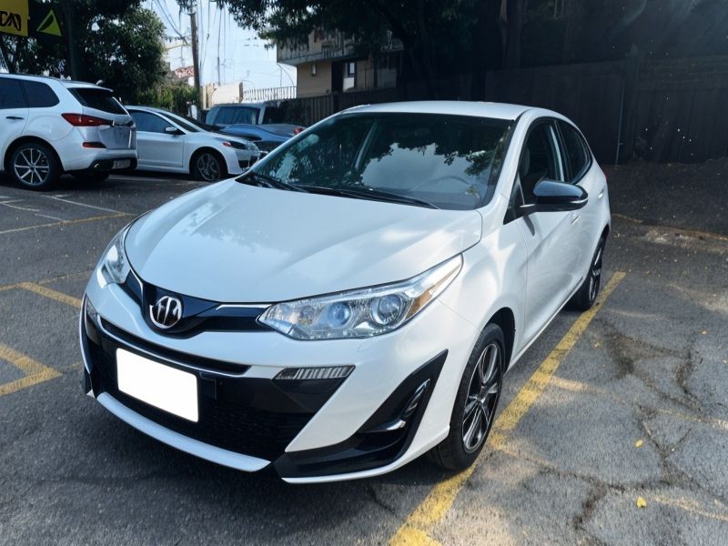 TOYOTA YARIS image 1