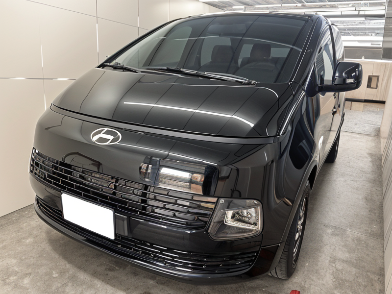 HYUNDAI STARIA image 1