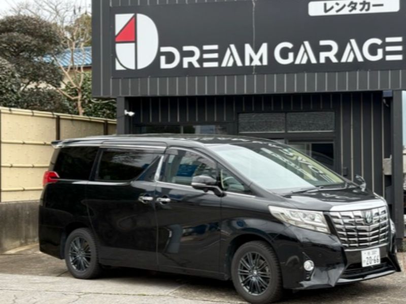 TOYOTA ALPHARD image 1