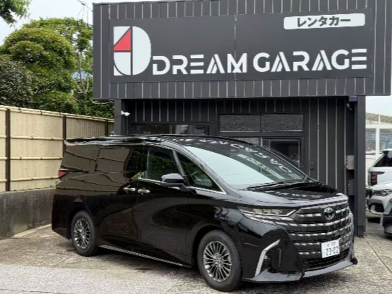 TOYOTA Alphard Hybrid image 1