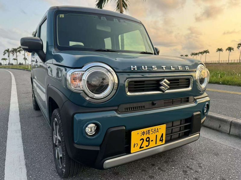 SUZUKI hustler image 1